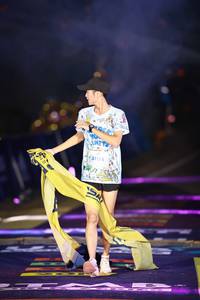 BIB: 
                            <button type="button" onclick="openModal(25217805)" class="btn btn-primary btn-sm float-right btn-popup" data-toggle="modal" data-target=".modal-high-quality">
                        <i class="fas fa-shopping-cart"></i> Add to Cart
                    </button>
                                            <button type="button" onclick="isThisMe(25217805, true)" class="btn btn-success btn-sm float-right btn-popup btn-isme hidden" data-toggle="tooltip" data-placement="bottom" title="นี่คือรูปของคุณใช่ไหม คลิกที่นี่เพื่อเอาเข้าอัลบั้ม">
                        <i class="fas fa-plus"></i> Add to album
                    </button>
                    <button type="button" onclick="isThisMe(25217805, false)" class="btn btn-warning btn-sm float-right btn-popup btn-isnotme hidden">
                        <i class="fas fa-ban"></i> Remove from album
                    </button>